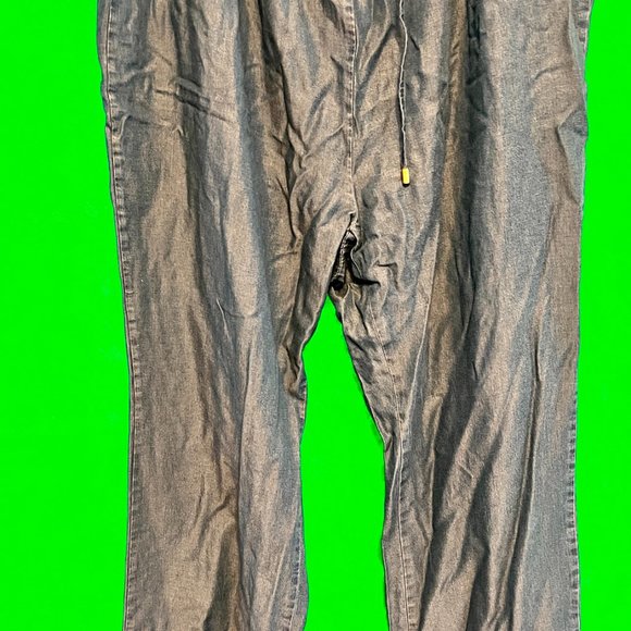 Casual Denim - Picture 2 of 4